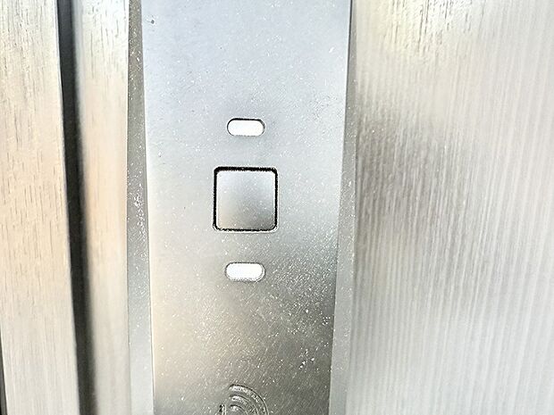 ■鍵を取り出さずに便利に操作できて快適