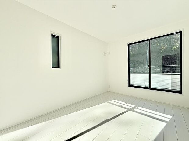 ■窓の配置や通気性の良い設計で部屋の空気がこもらず、常に新鮮な空気が流れます