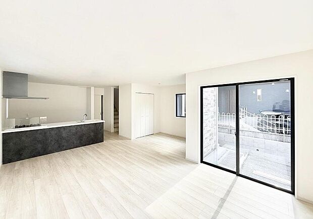 ■くつろぎと笑顔が集まる、心温まるリビング