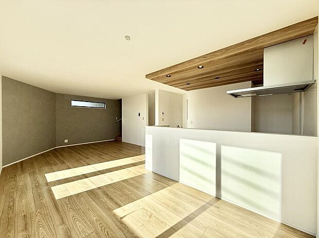 ■くつろぎと笑顔が集まる、心温まるリビング