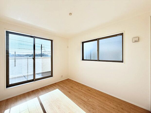 ■落ち着いた色合いのお部屋で穏やかな時間を楽しめます