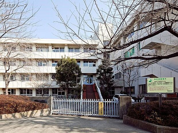 中学校 1680m 稲城市立第四中学校