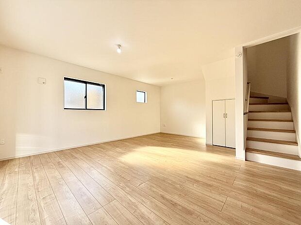 ■くつろぎと笑顔が集まる、心温まるリビング