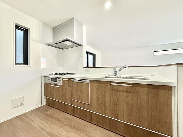 ■家族の絆を深める、温もりのあるキッチン