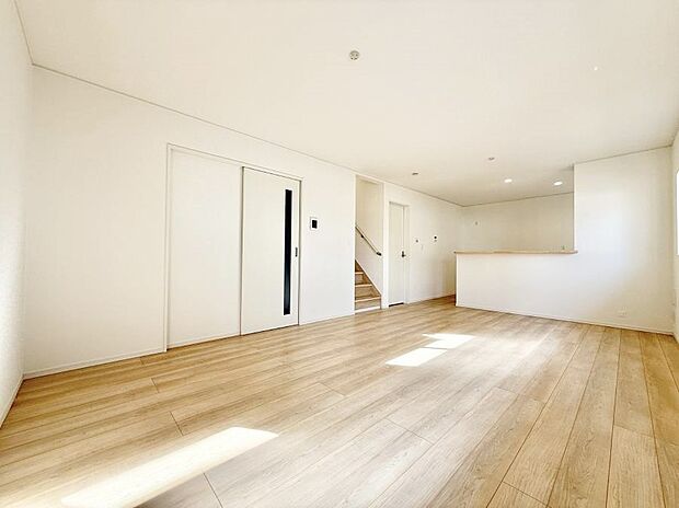 ■心落ち着く場所、ゆったり過ごせるリビング