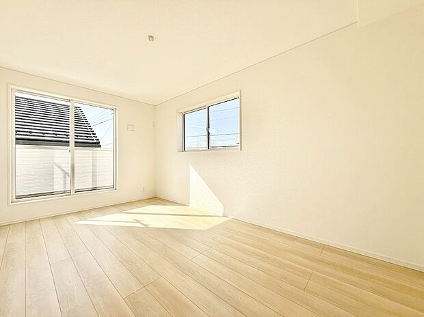 ■落ち着いた雰囲気のお部屋で心が安らぐ空間