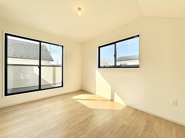 ■落ち着いた色合いのお部屋で穏やかな時間を楽しめます