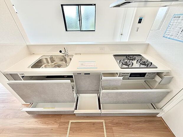 ■料理がもっと楽しくなる、快適なキッチン空間