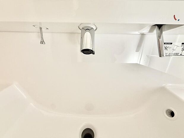 ■手洗いや顔を洗う時も快適に使える便利なシャワー