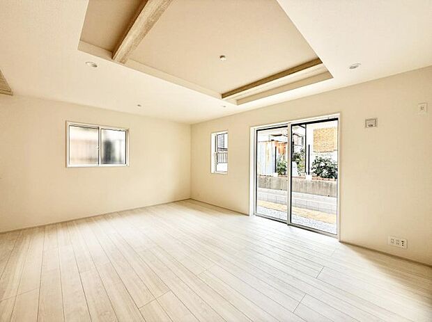 ■くつろぎと笑顔が集まる、心温まるリビング