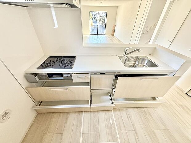 ■家族の絆を深める、温もりのあるキッチン