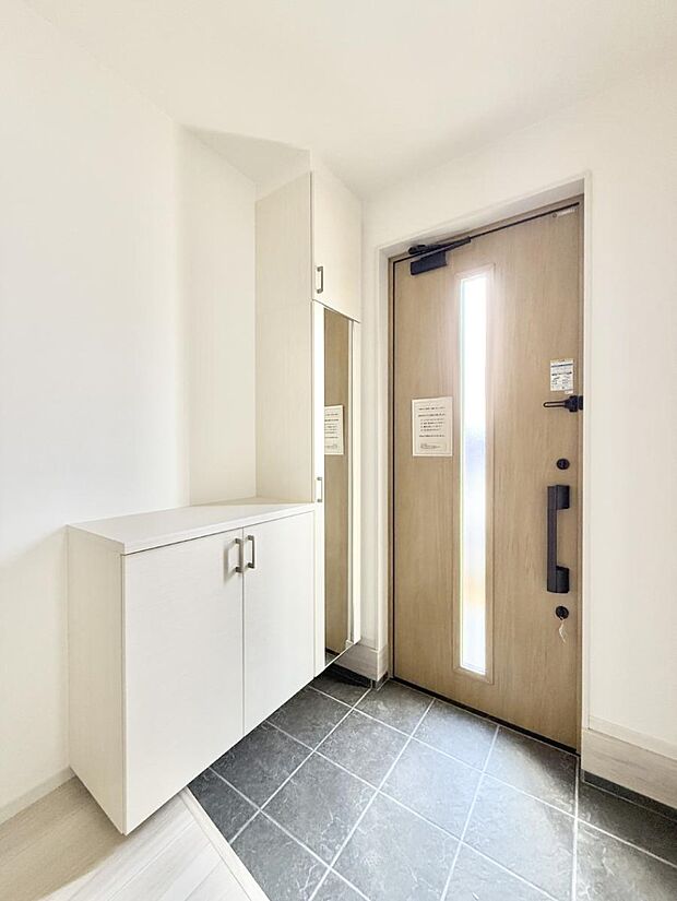 ■ シンプルで美しく、快適な暮らしの入り口