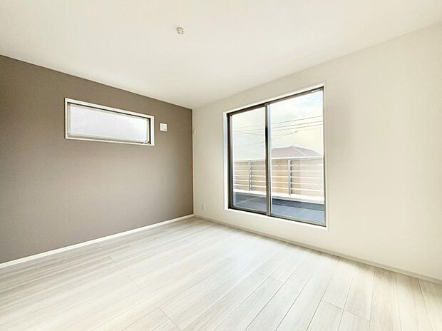 ■落ち着いた色合いのお部屋で穏やかな時間を楽しめます