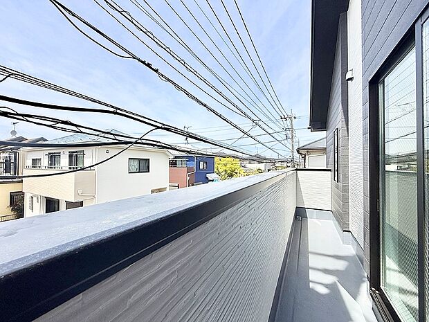 2号棟 ■ 空を眺めながら、ほっと一息つける特別な空間