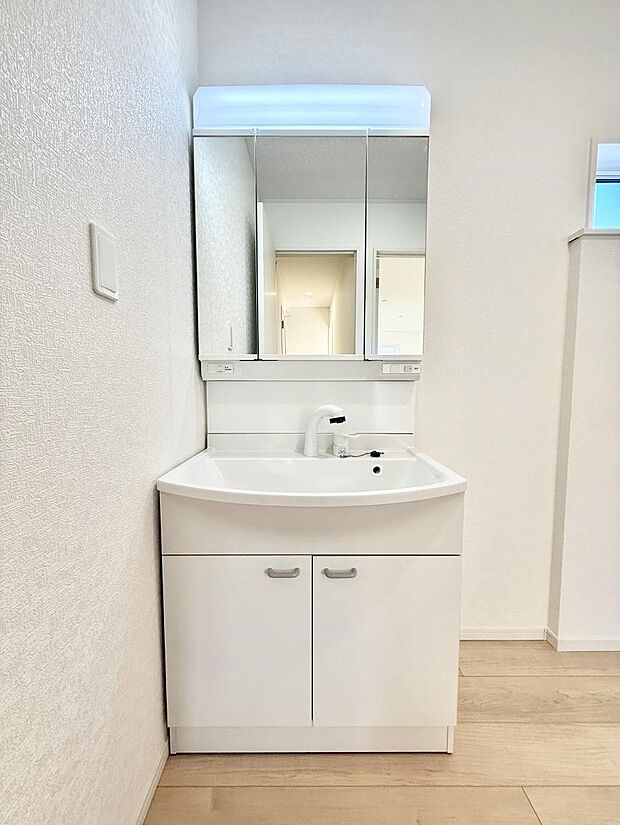 ■朝の準備がスムーズにできる広さです