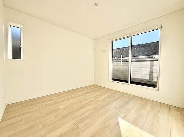 ■落ち着いた色合いのお部屋で穏やかな時間を楽しめます