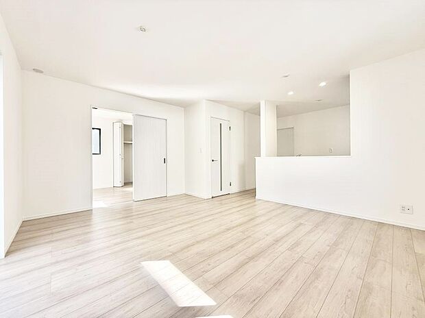 H号棟 ■光と風を感じる、リラックスできる空間