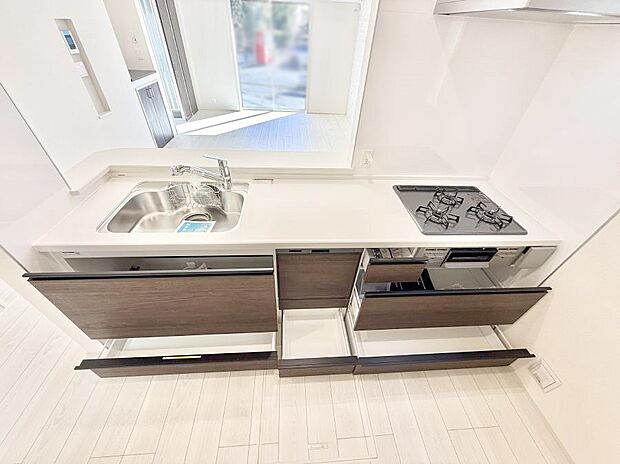 ■家族の絆を深める、温もりのあるキッチン