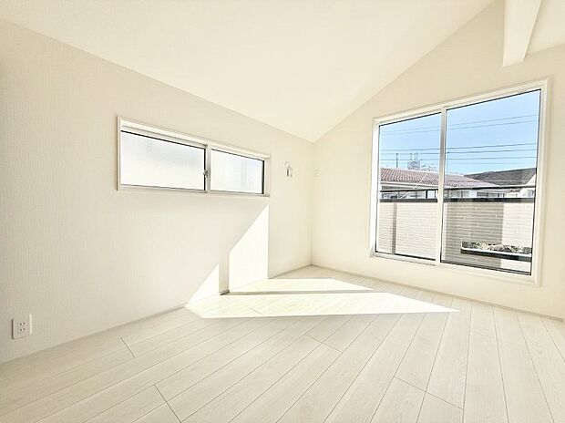 ■落ち着いた色合いのお部屋で穏やかな時間を楽しめます