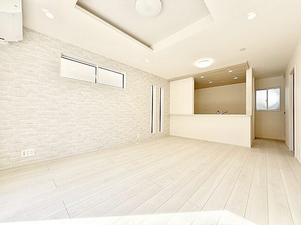 ■くつろぎと笑顔が集まる、心温まるリビング