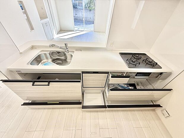 ■料理がもっと楽しくなる、快適なキッチン空間