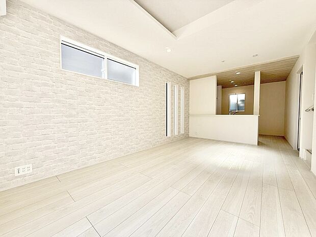 ■心落ち着く場所、ゆったり過ごせるリビング