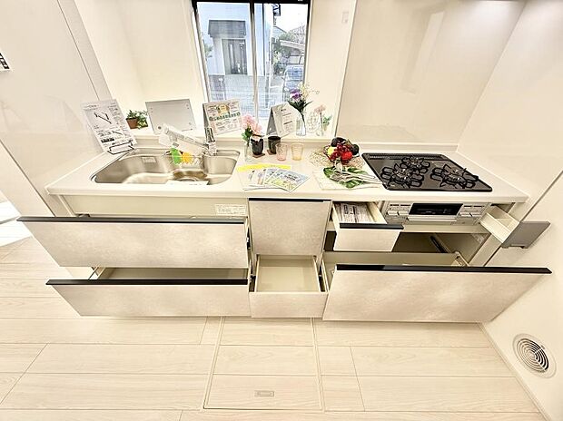 ■おしゃれで実用的、心ときめくキッチンデザイン