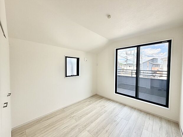 2号棟 ■シンプルで使いやすい空間がスッキリ感じられます