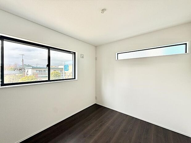 ■落ち着いた雰囲気のお部屋で心が安らぐ空間