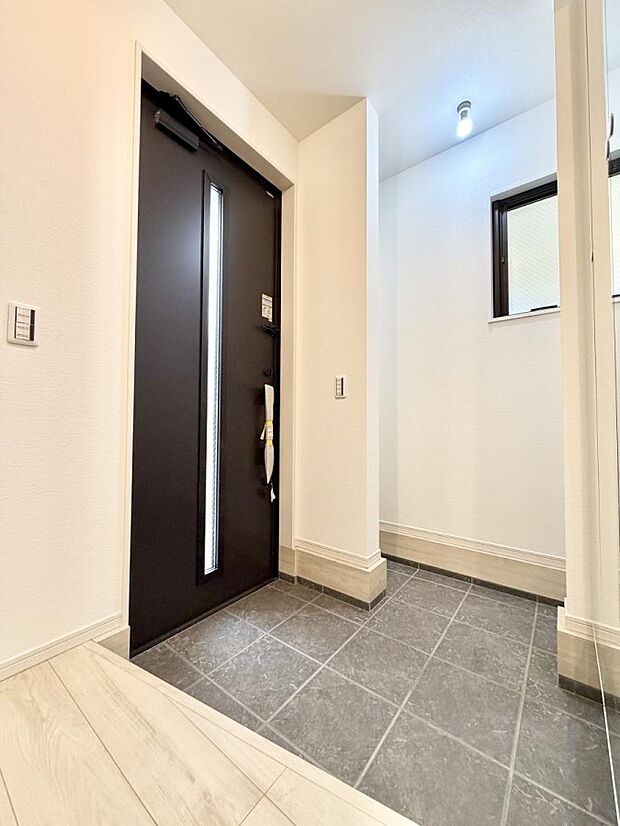 ■ シンプルで美しく、快適な暮らしの入り口