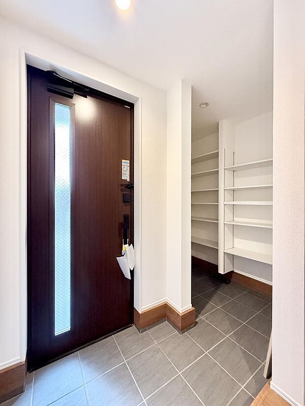 ■ シンプルで美しく、快適な暮らしの入り口