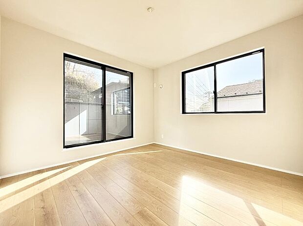 ■落ち着いた色合いのお部屋で穏やかな時間を楽しめます