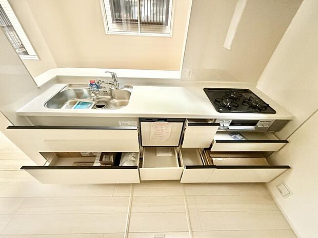 ■料理がもっと楽しくなる、快適なキッチン空間