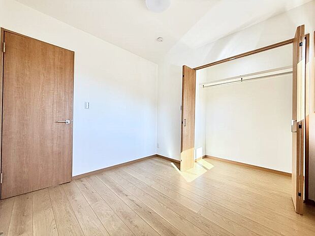 ■窓の配置や通気性の良い設計で部屋の空気がこもらず、常に新鮮な空気が流れます