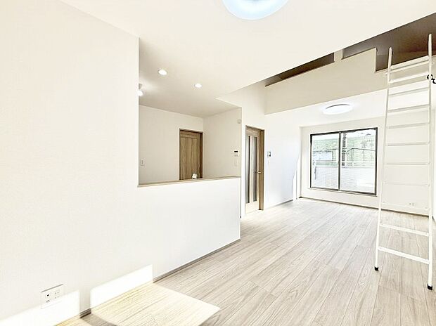 ■くつろぎと笑顔が集まる、心温まるリビング