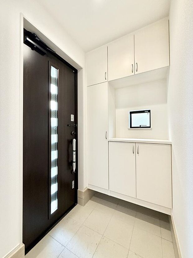 ■ シンプルで美しく、快適な暮らしの入り口