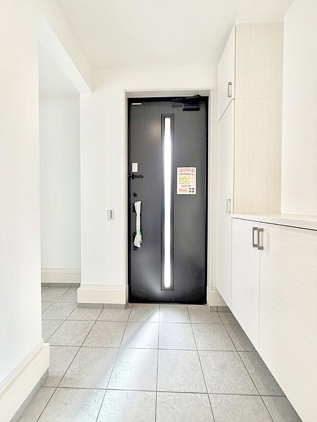 ■ シンプルで美しく、快適な暮らしの入り口