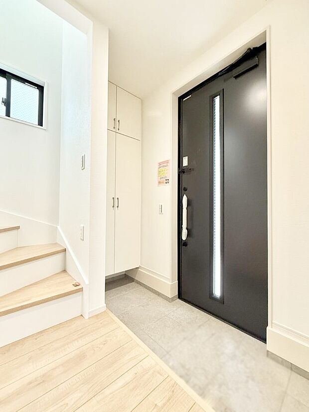 ■ シンプルで美しく、快適な暮らしの入り口