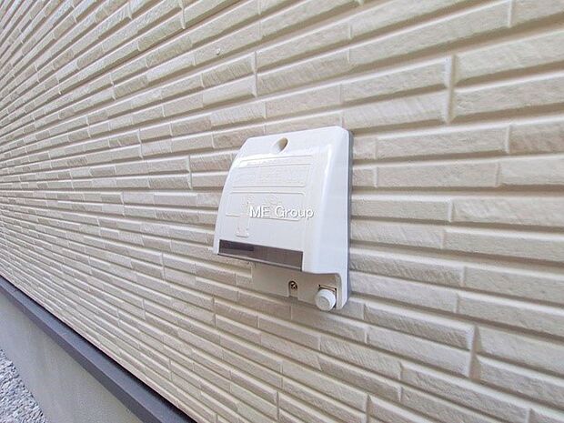 ■屋外に電源コンセントがあれば、高圧洗浄機で窓や外壁を掃除するなど便利です。