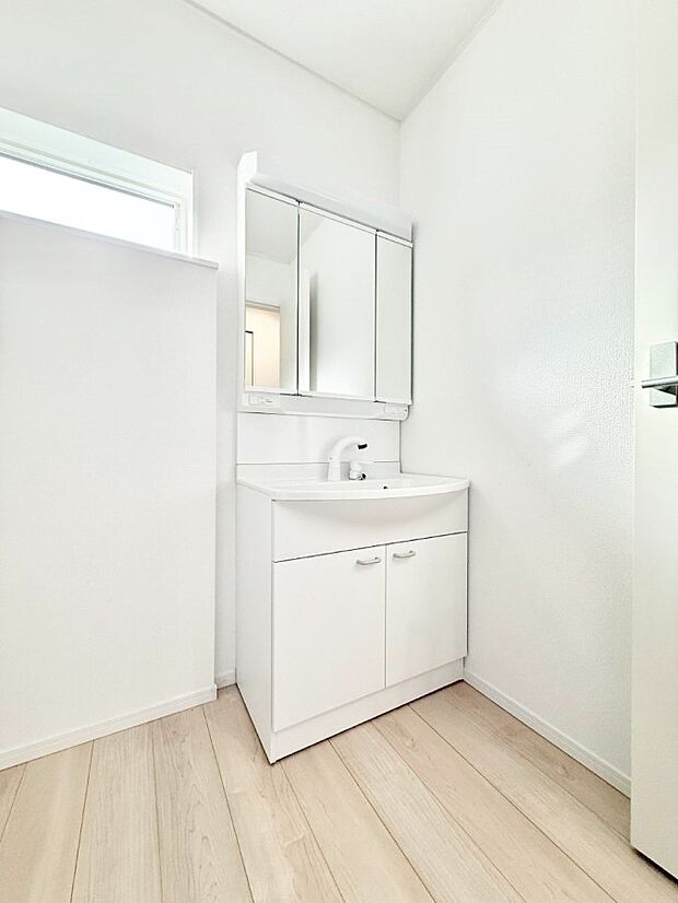 ■朝の準備がスムーズにできる広さです