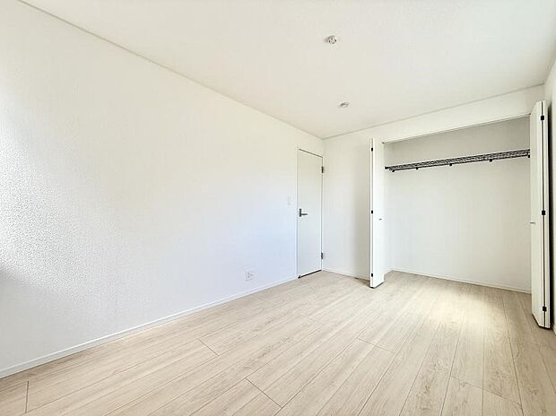 ■窓の配置や通気性の良い設計で部屋の空気がこもらず、常に新鮮な空気が流れます