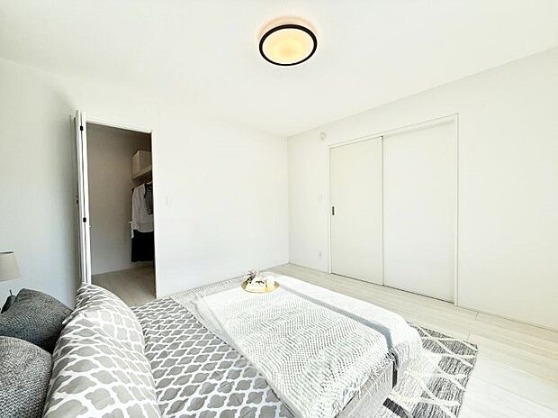 ■落ち着いた色合いのお部屋で穏やかな時間を楽しめます