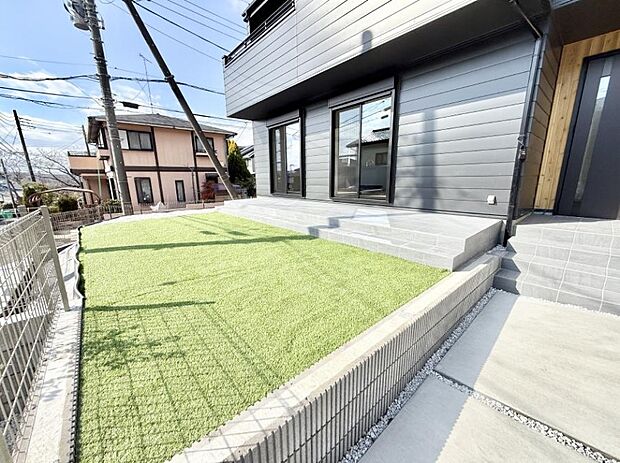 ■光と風が気持ちいい、広い庭のある暮らし