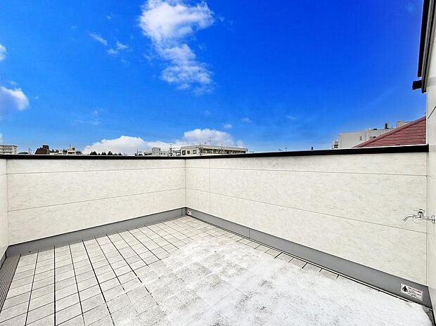 ■ 空を眺めながら、ほっと一息つける特別な空間