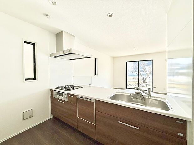 ■料理がもっと楽しくなる、快適なキッチン空間