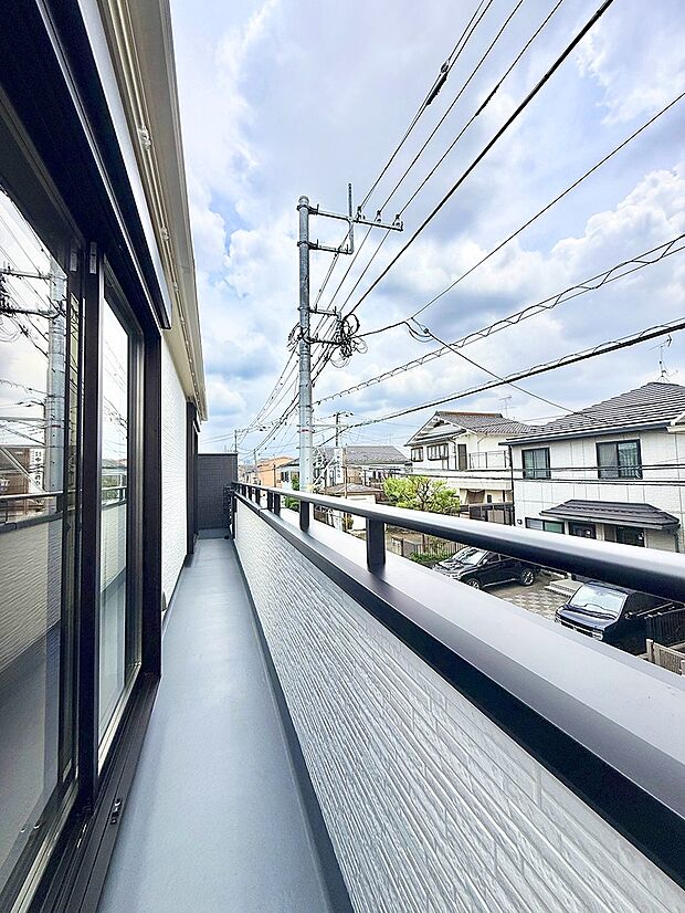 B号棟 ■ 朝のコーヒーや夜の星空を楽しむ、癒しの場所