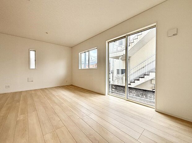 ■心落ち着く場所、ゆったり過ごせるリビング