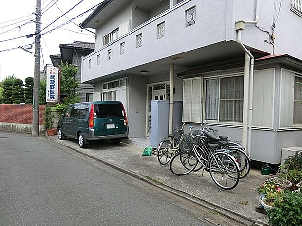 病院 200m 武蔵野医院