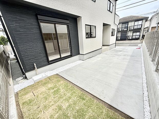 ■暮らしに潤いを与える、緑が取り入れられた住まいです