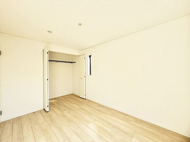 ■落ち着いた雰囲気のお部屋で心が安らぐ空間